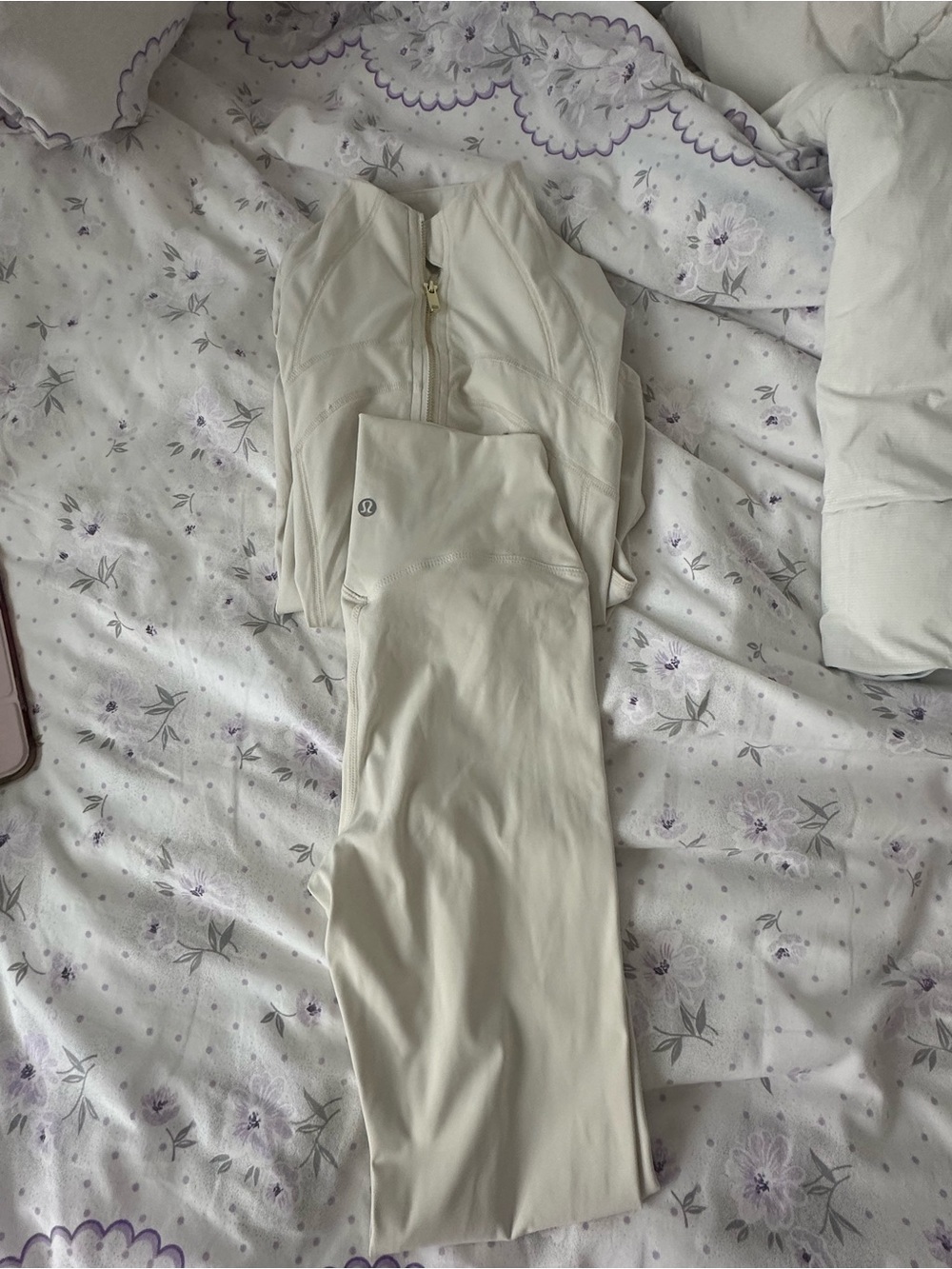 Lululemon define set